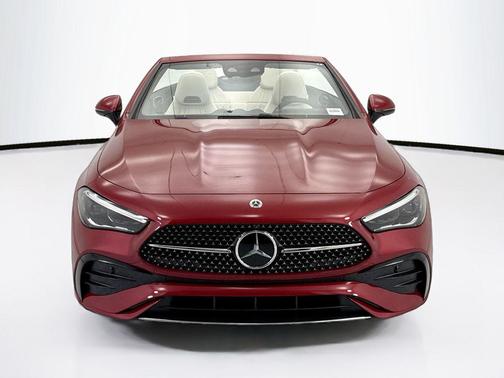 MANUFAKTUR Patagonia Red Metallic 2026 Mercedes-Benz CLE 300 4MATIC Cabriolet
