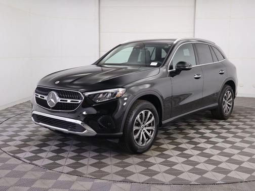 2026 Mercedes-Benz GLC 300 Base