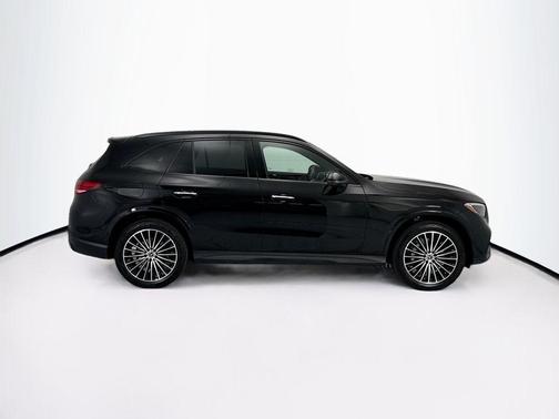 Black 2026 Mercedes-Benz GLC 300 Base