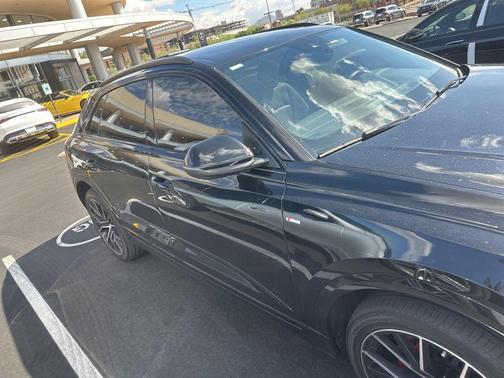 Black Metallic 2022 Audi Q8 55 Premium Plus