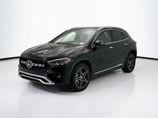 Night Black 2026 Mercedes-Benz GLA 250 4MATIC