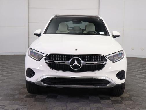 2026 Mercedes-Benz GLC 300 Base