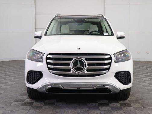 2026 Mercedes-Benz GLS 450 4MATIC