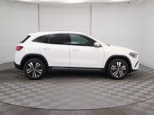 2025 Mercedes-Benz GLA 250 4MATIC