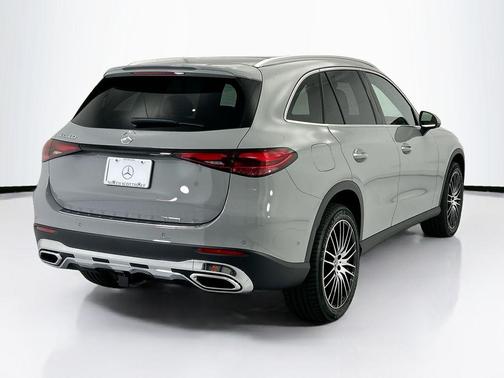 MANUFAKTUR Alpine Grey 2026 Mercedes-Benz GLC 300 Base