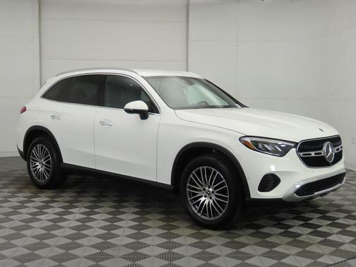 2025 Mercedes-Benz GLC 300 Base