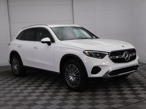 2025 Mercedes-Benz GLC 300 Base