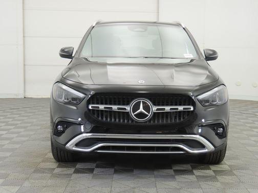 Night Black 2025 Mercedes-Benz GLA 250 4MATIC