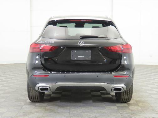 Night Black 2025 Mercedes-Benz GLA 250 4MATIC