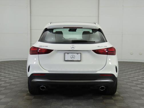 2025 Mercedes-Benz AMG GLA 35 4MATIC