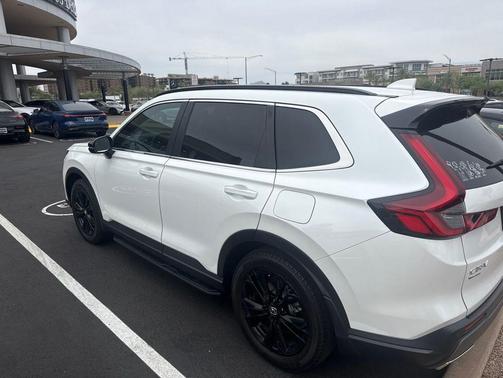 Platinum White 2024 Honda CR-V Hybrid Sport Touring AWD