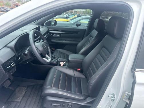 Platinum White 2024 Honda CR-V Hybrid Sport Touring AWD