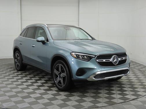 2026 Mercedes-Benz GLC 300 Base