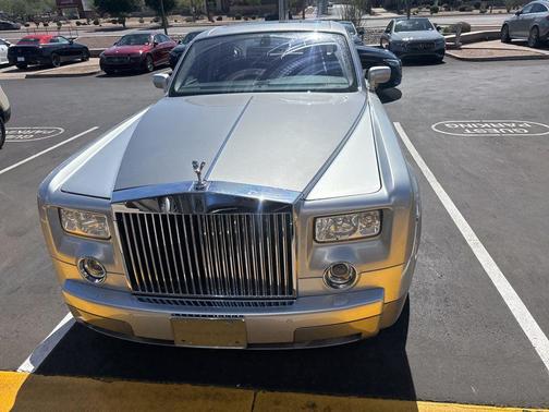 Silver 2009 Rolls-Royce Phantom VI