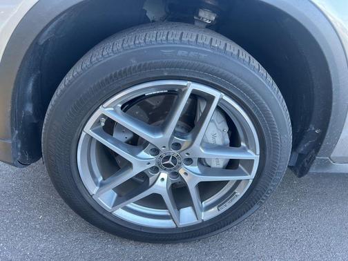 2019 Mercedes-Benz GLC 300 Base