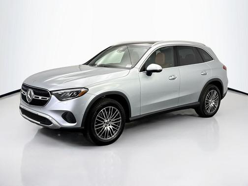 2026 Mercedes-Benz GLC 300 Base