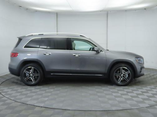 2026 Mercedes-Benz GLB 250 4MATIC