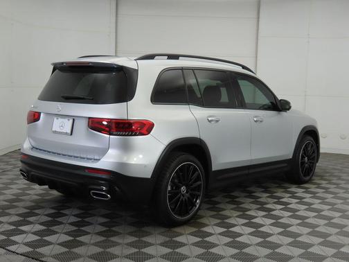 2022 Mercedes-Benz GLB 250 Base