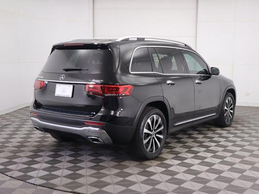 2023 Mercedes-Benz GLB 250 4MATIC