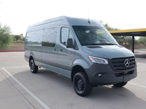 2026 Mercedes-Benz Sprinter 2500 High Roof