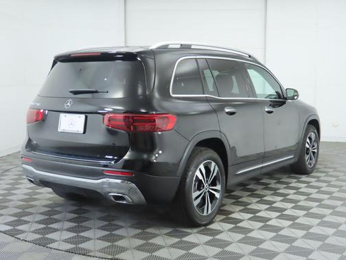 2025 Mercedes-Benz GLB 250 Base