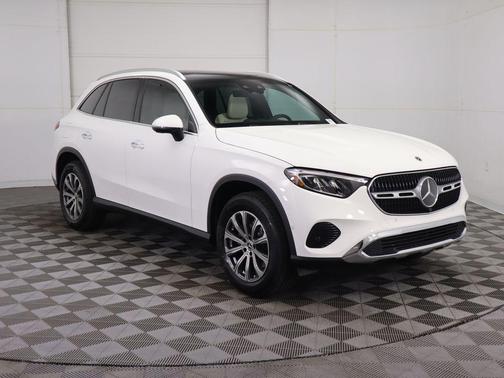 2026 Mercedes-Benz GLC 300 Base