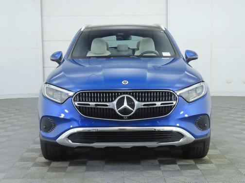 2026 Mercedes-Benz GLC 300 4MATIC