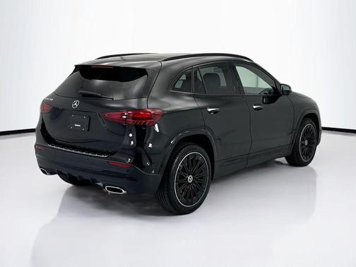 Cosmos Black Metallic 2026 Mercedes-Benz GLA 250 4MATIC