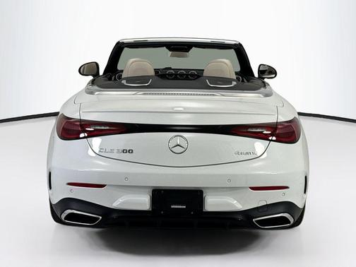 Moonlight White 2025 Mercedes-Benz CLE 300 4MATIC Cabriolet