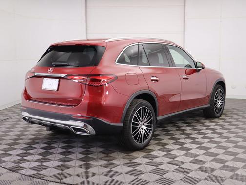 2026 Mercedes-Benz GLC 300 Base