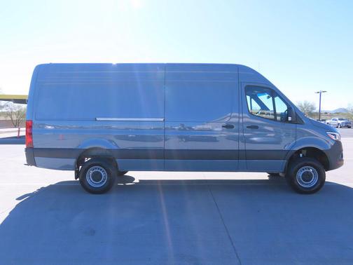 2026 Mercedes-Benz Sprinter 2500 High Roof