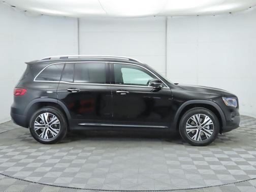 2026 Mercedes-Benz GLB 250 Base