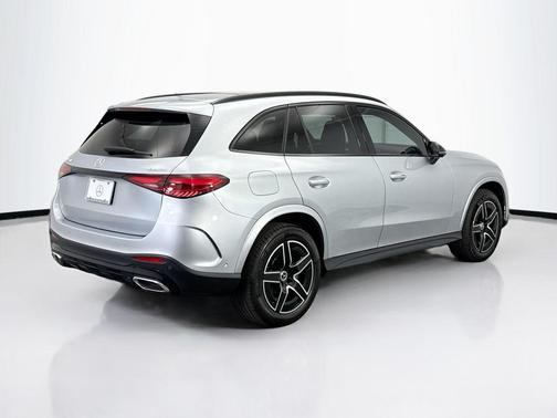 2023 Mercedes-Benz GLC 300 4MATIC