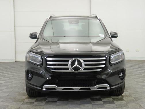 2025 Mercedes-Benz GLB 250 4MATIC