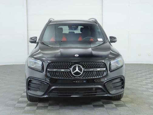 2026 Mercedes-Benz GLB 250 Base