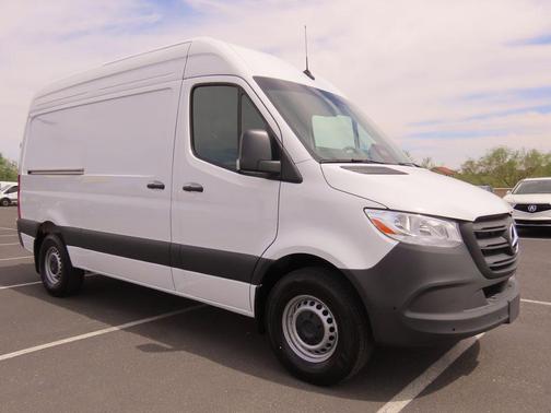 2025 Mercedes-Benz Sprinter 2500 Standard Roof