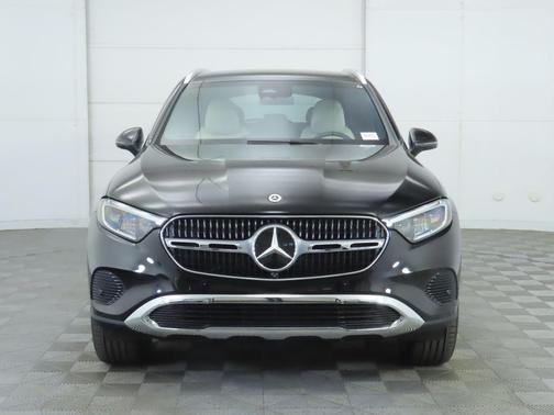 2026 Mercedes-Benz GLC 300 Base