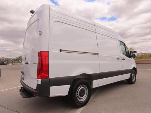 2025 Mercedes-Benz Sprinter 2500 Standard Roof