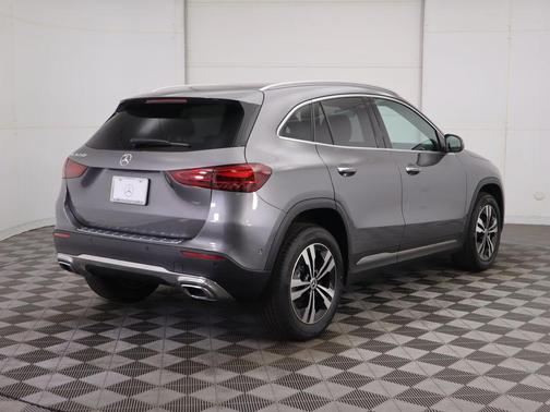 2025 Mercedes-Benz GLA 250 4MATIC