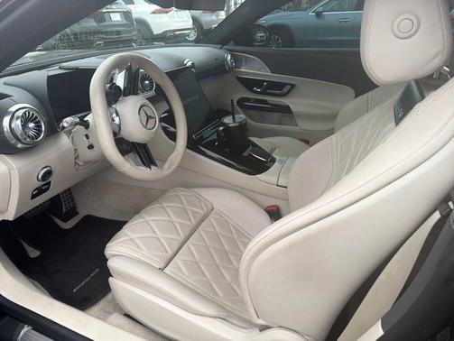 Obsidian Black Metallic 2022 Mercedes-Benz AMG SL 63 Base