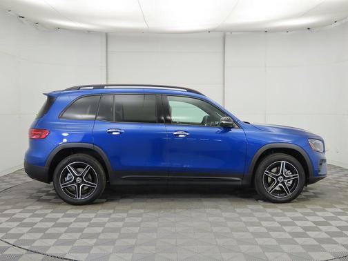 2026 Mercedes-Benz GLB 250 Base