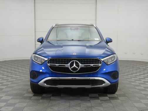 2026 Mercedes-Benz GLC 300 4MATIC