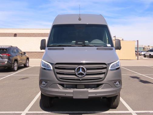 2026 Mercedes-Benz Sprinter 2500 High Roof