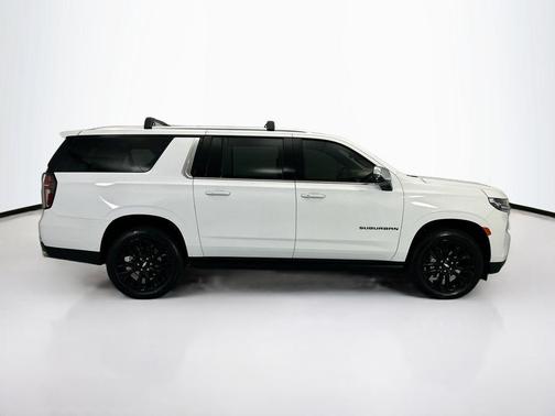 Summit White 2024 Chevrolet Suburban Premier
