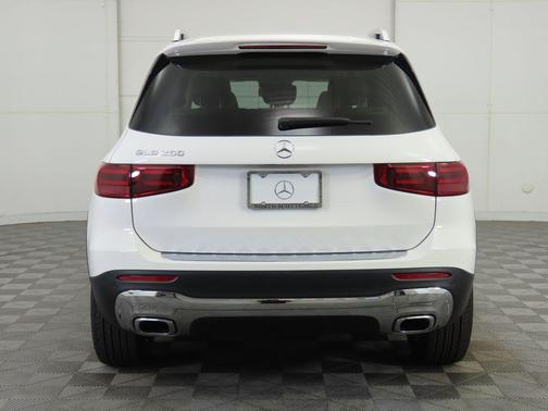 2026 Mercedes-Benz GLB 250 Base