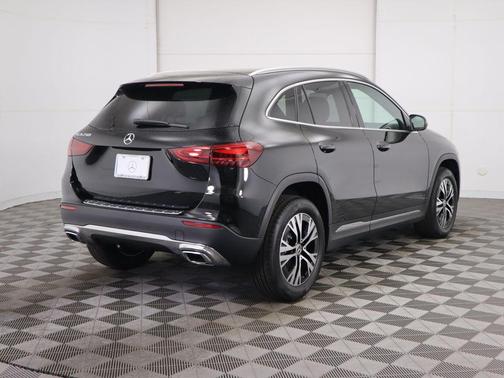2025 Mercedes-Benz GLA 250 4MATIC