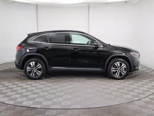 2025 Mercedes-Benz GLA 250 4MATIC