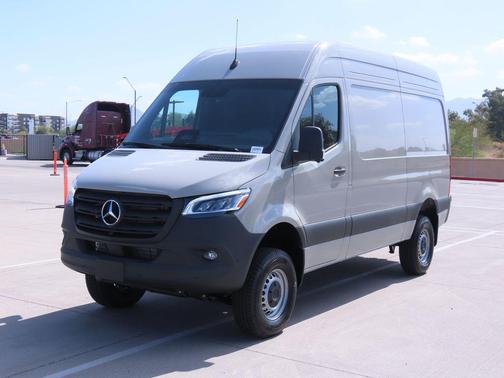 2026 Mercedes-Benz Sprinter 2500 4MATIC