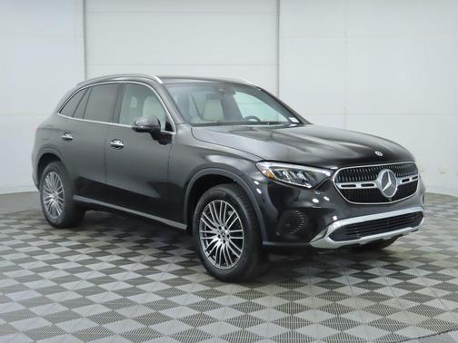 2026 Mercedes-Benz GLC 300 Base