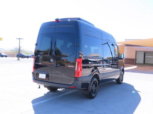 2025 Mercedes-Benz Sprinter 2500 Standard Roof